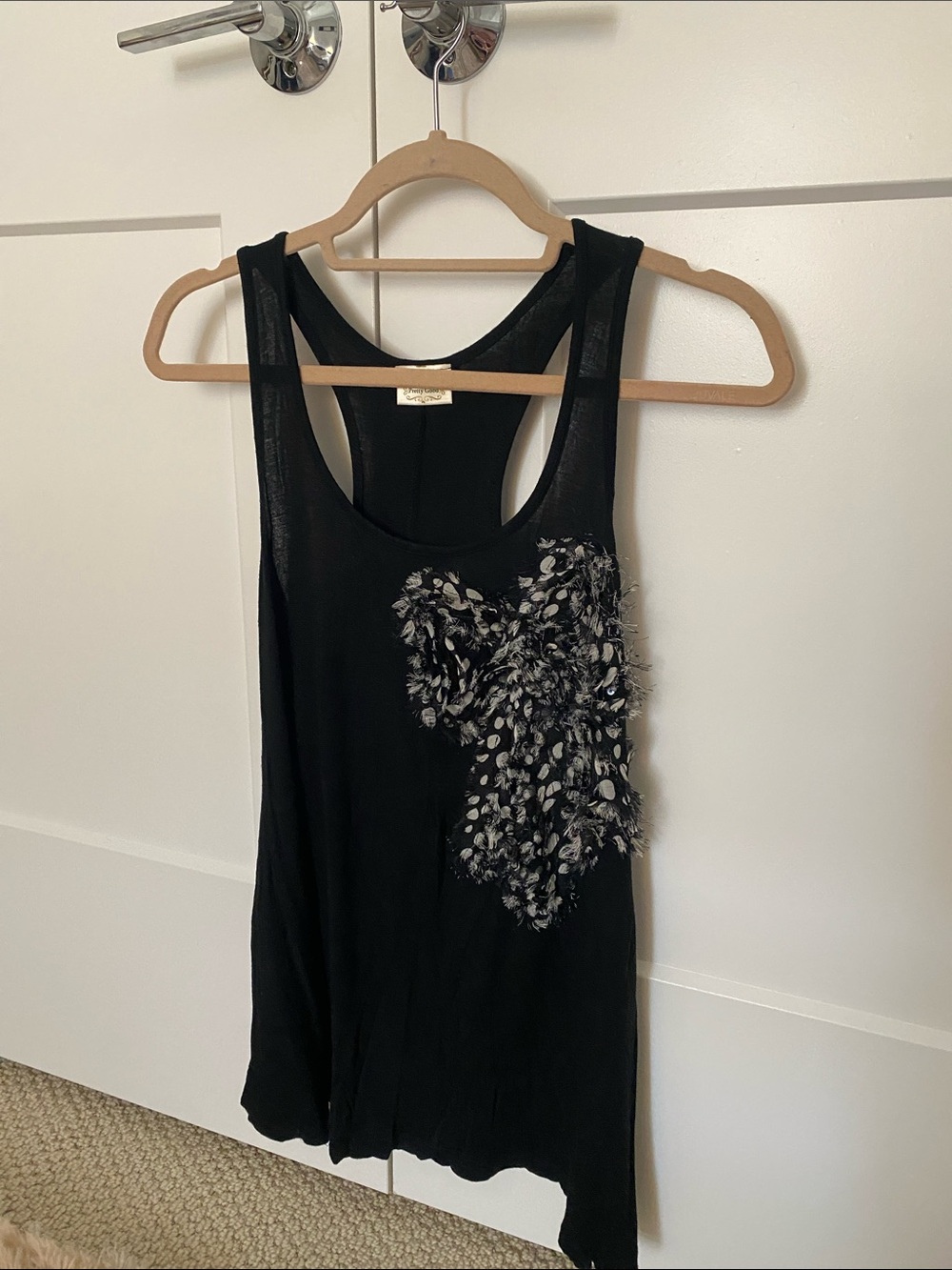Black Racerback Tank Top with Textured feathered heart 🖤 design
